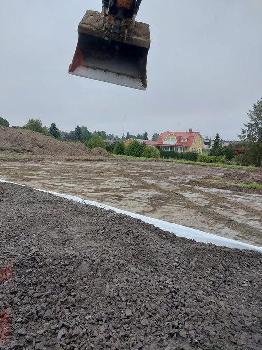 Markduk – Så väljer och lägger du rätt duk för ditt byggprojekt