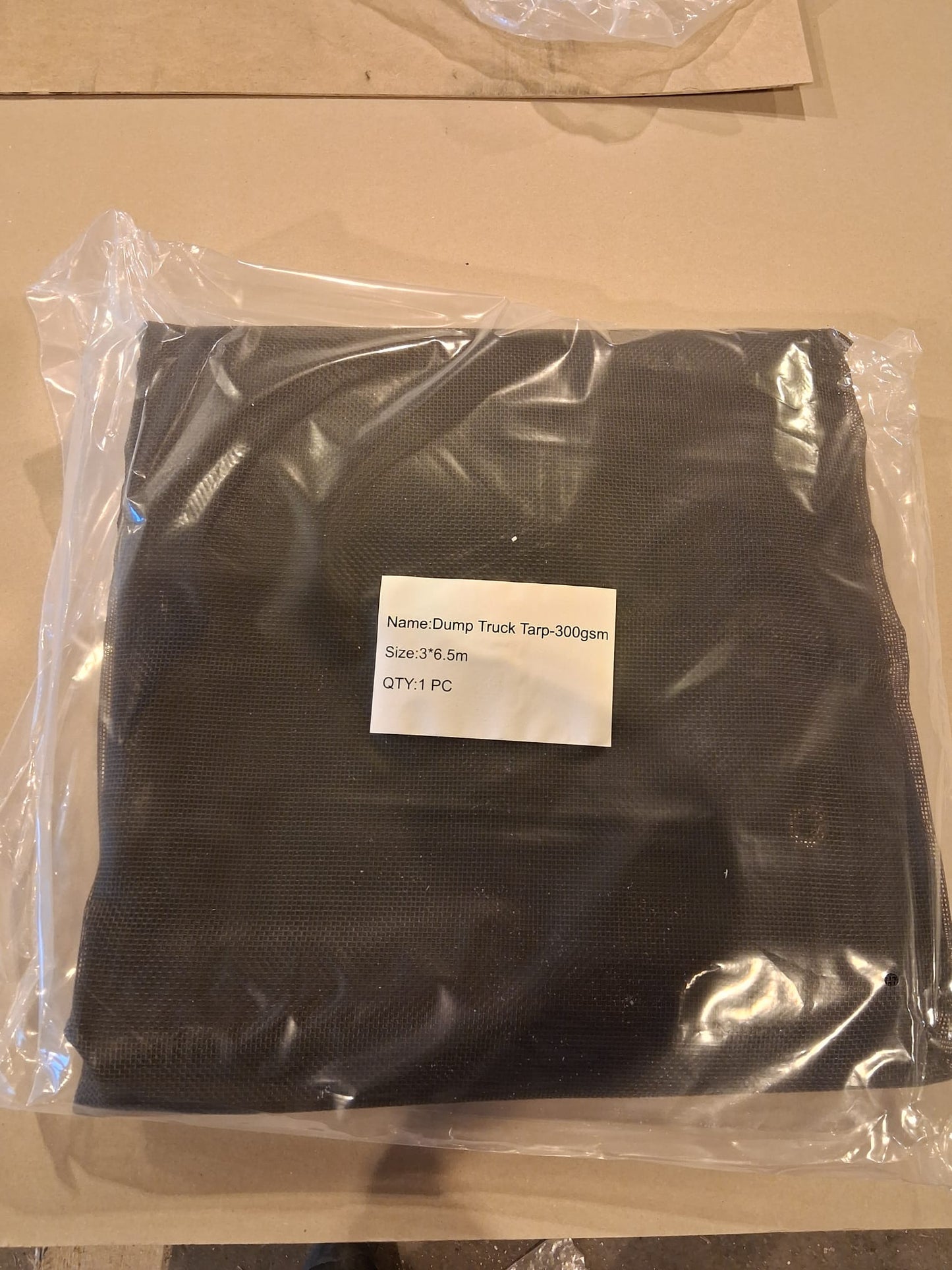 Levymatto 300 g 3x6,5 m silmäkoko 1x1 mm